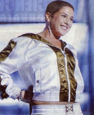 dima's dans juene demoiselle